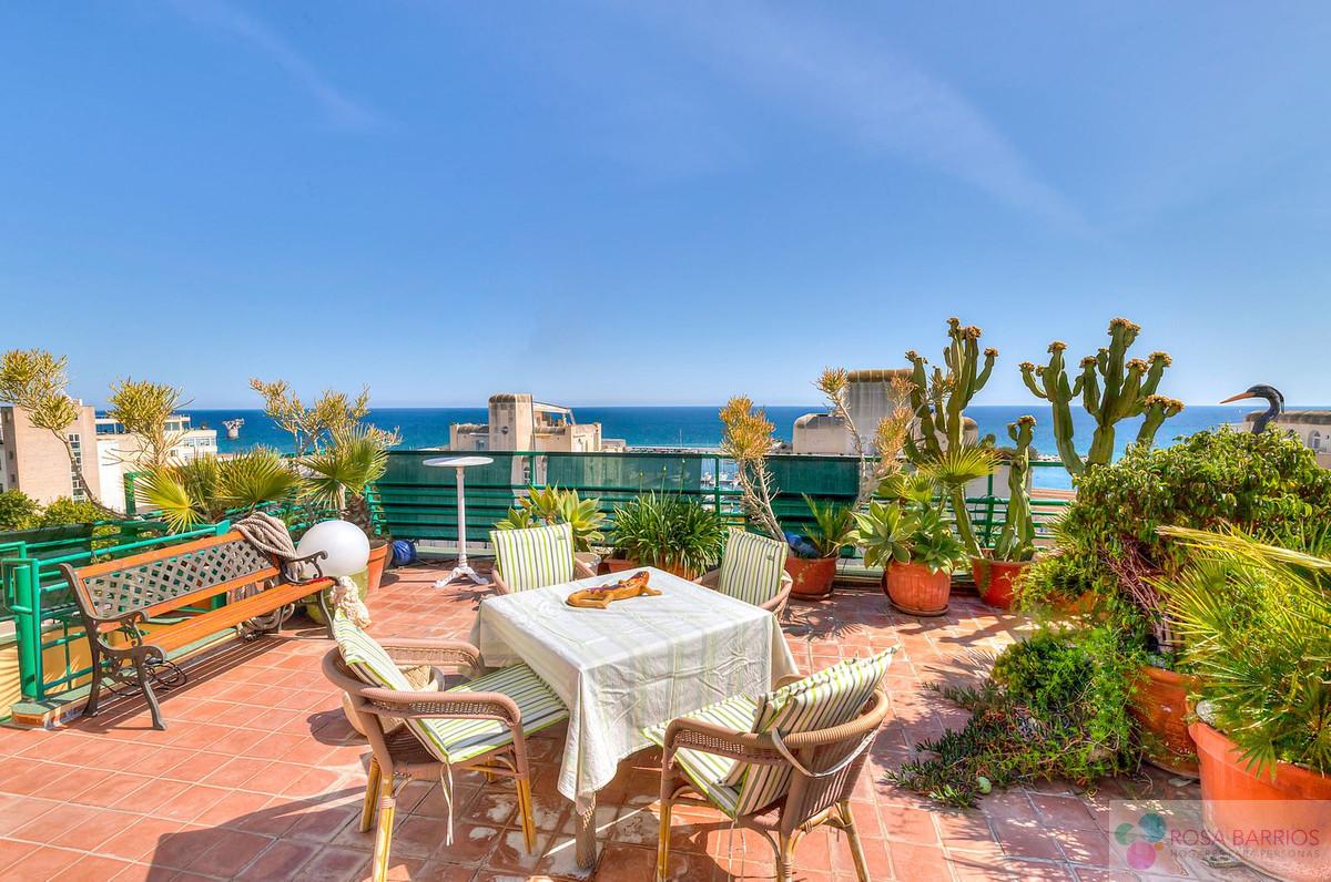 For sale of penthouse in Marbella