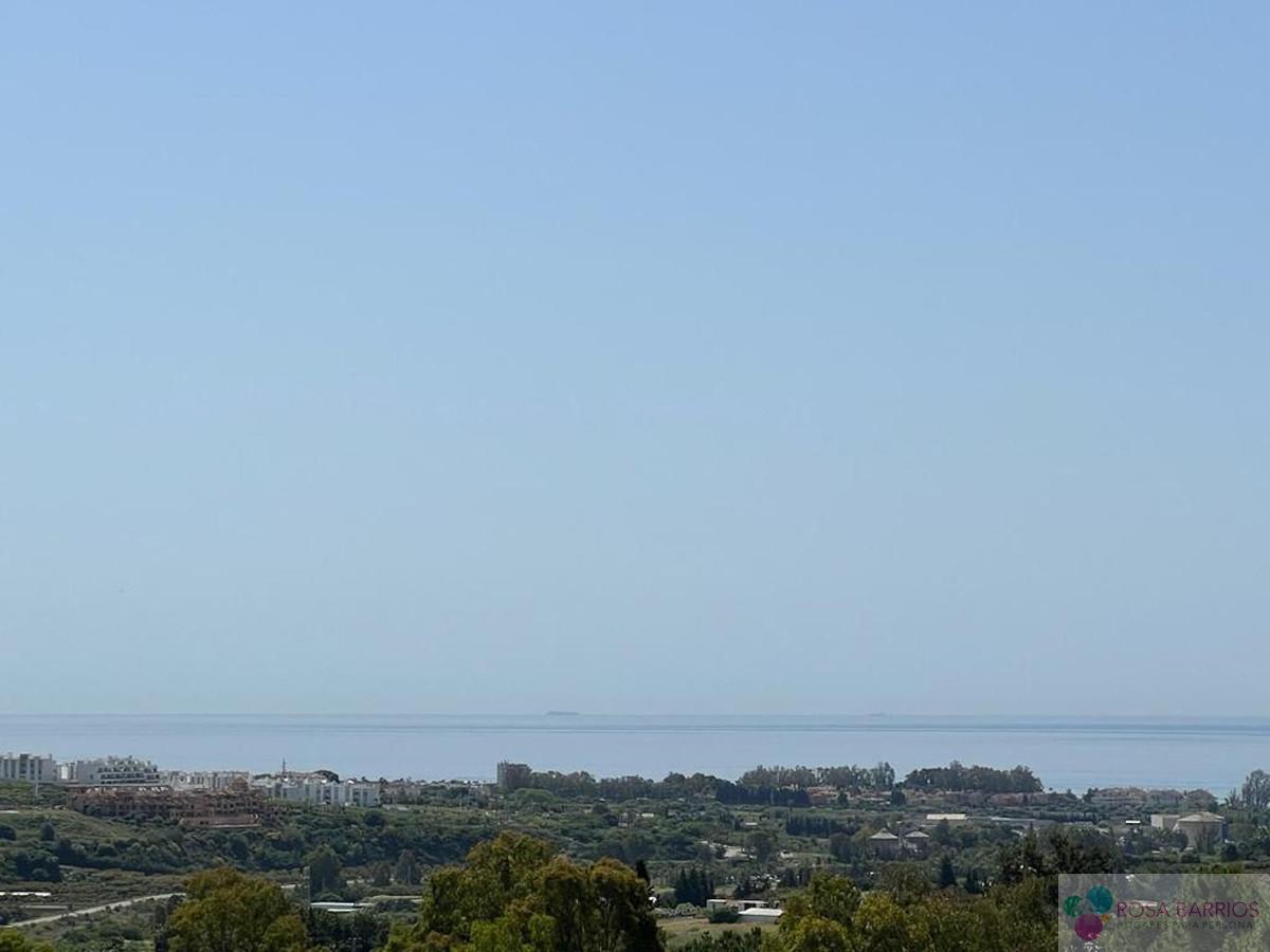 For sale of land in Estepona