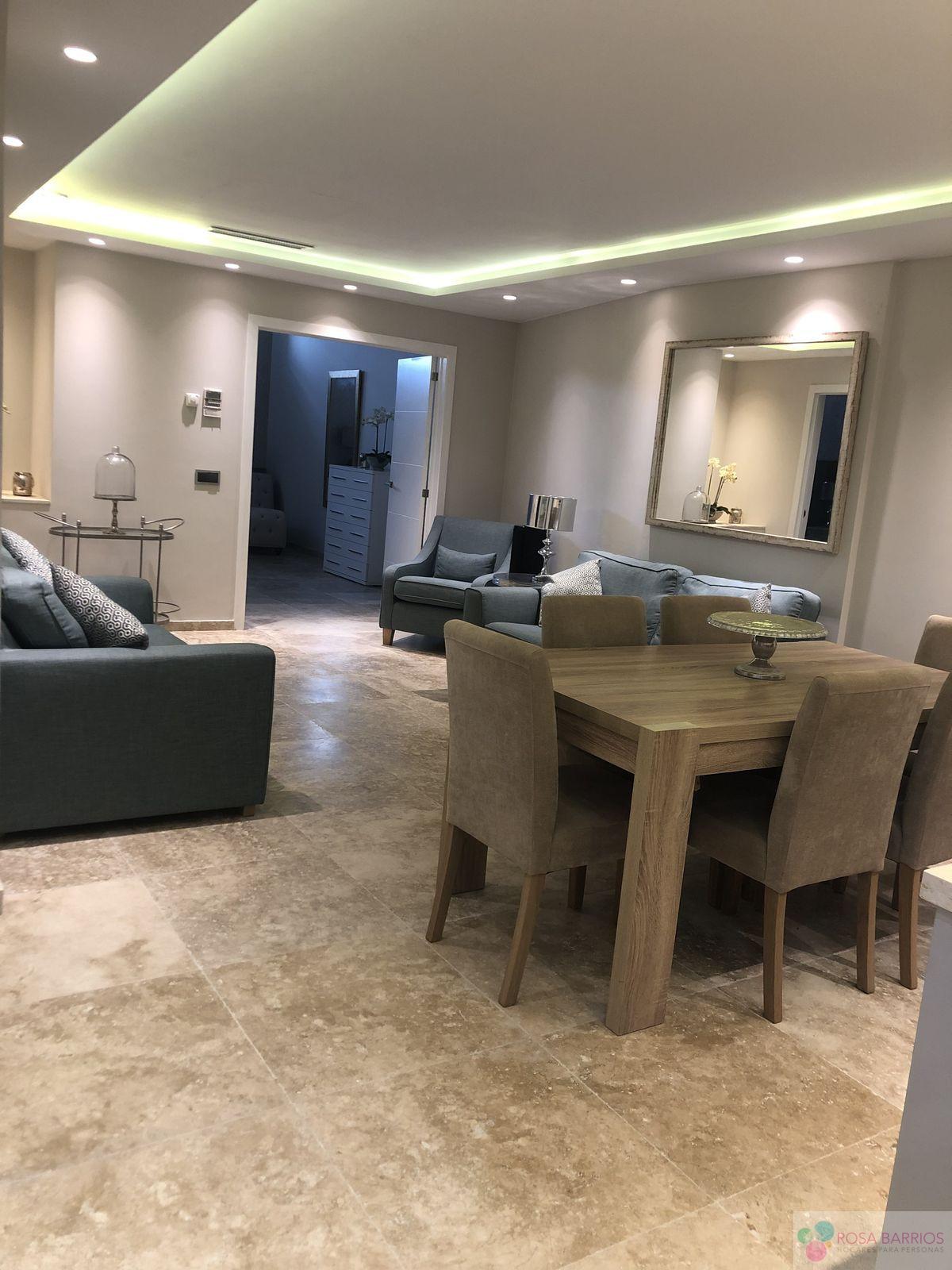 For sale of villa in Nueva Andalucía