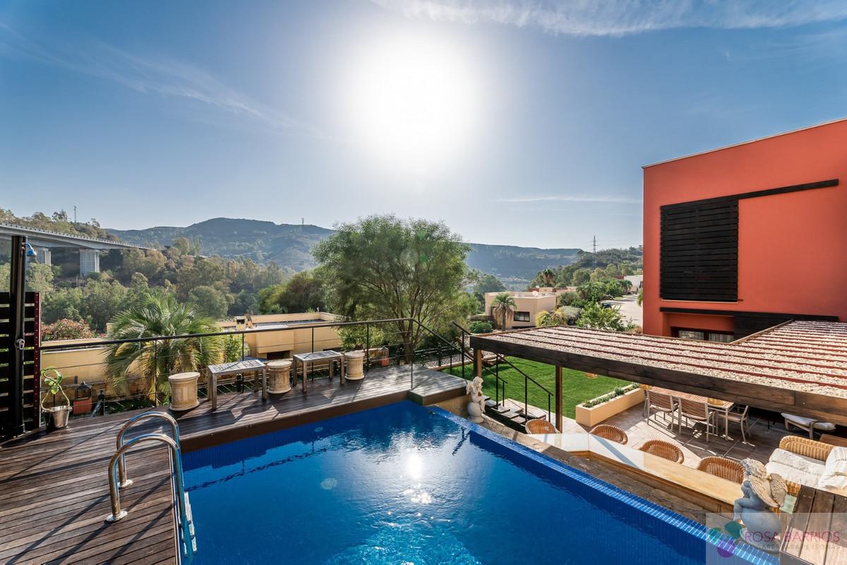 Venta de villa en Estepona