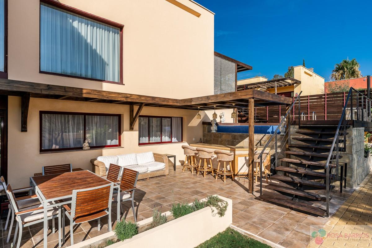 Venta de villa en Estepona