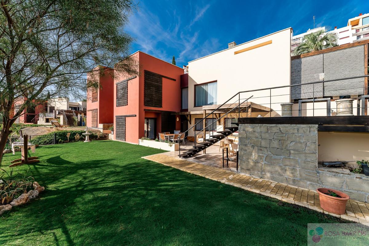 Venta de villa en Estepona
