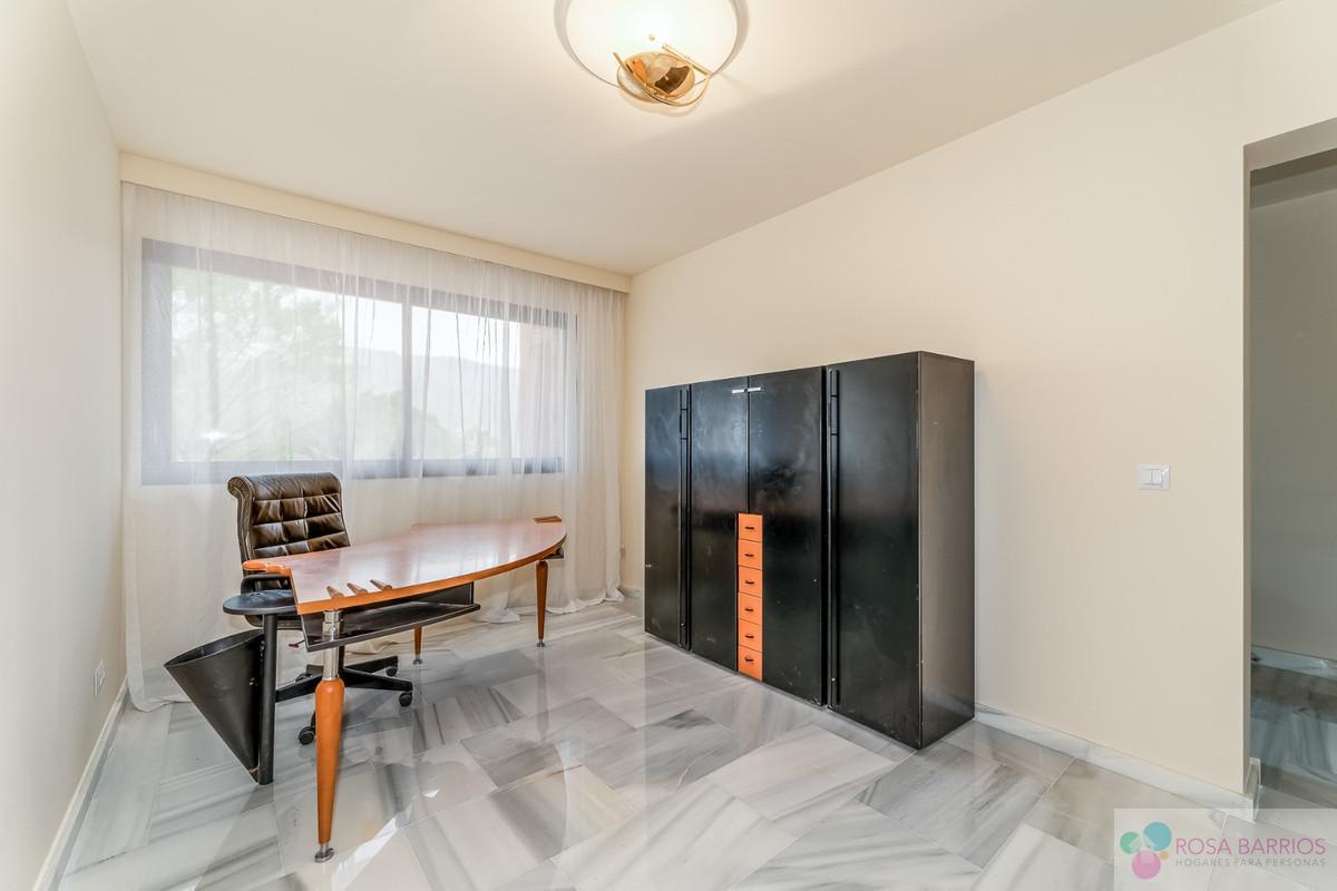 Venta de villa en Estepona