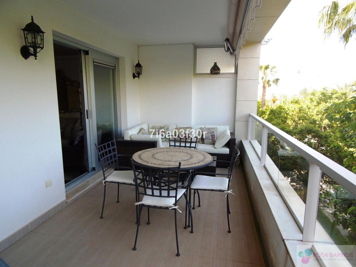 For sale of apartment in Marbella