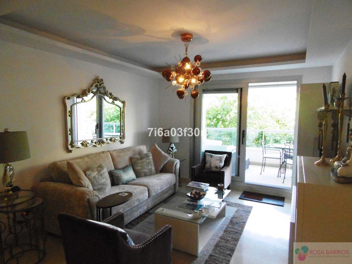 For sale of apartment in Marbella