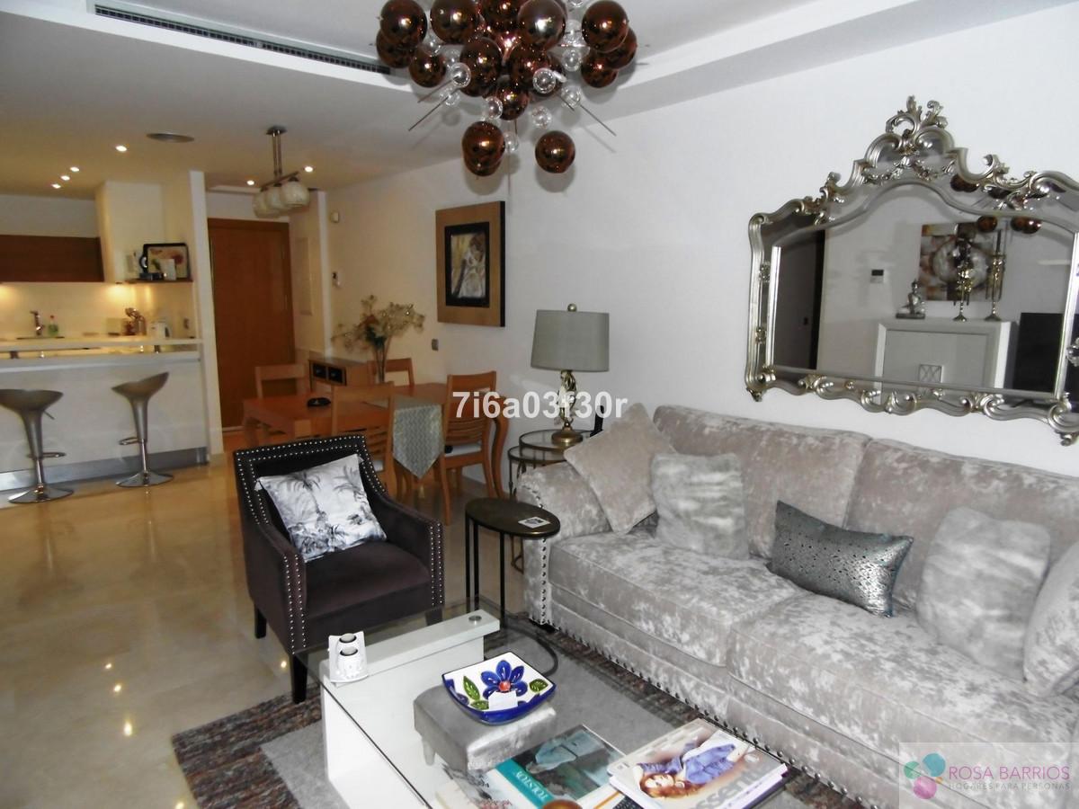 For sale of apartment in Marbella
