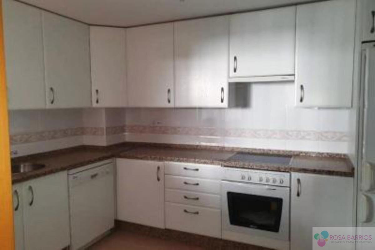 For sale of apartment in Guadalmina Alta