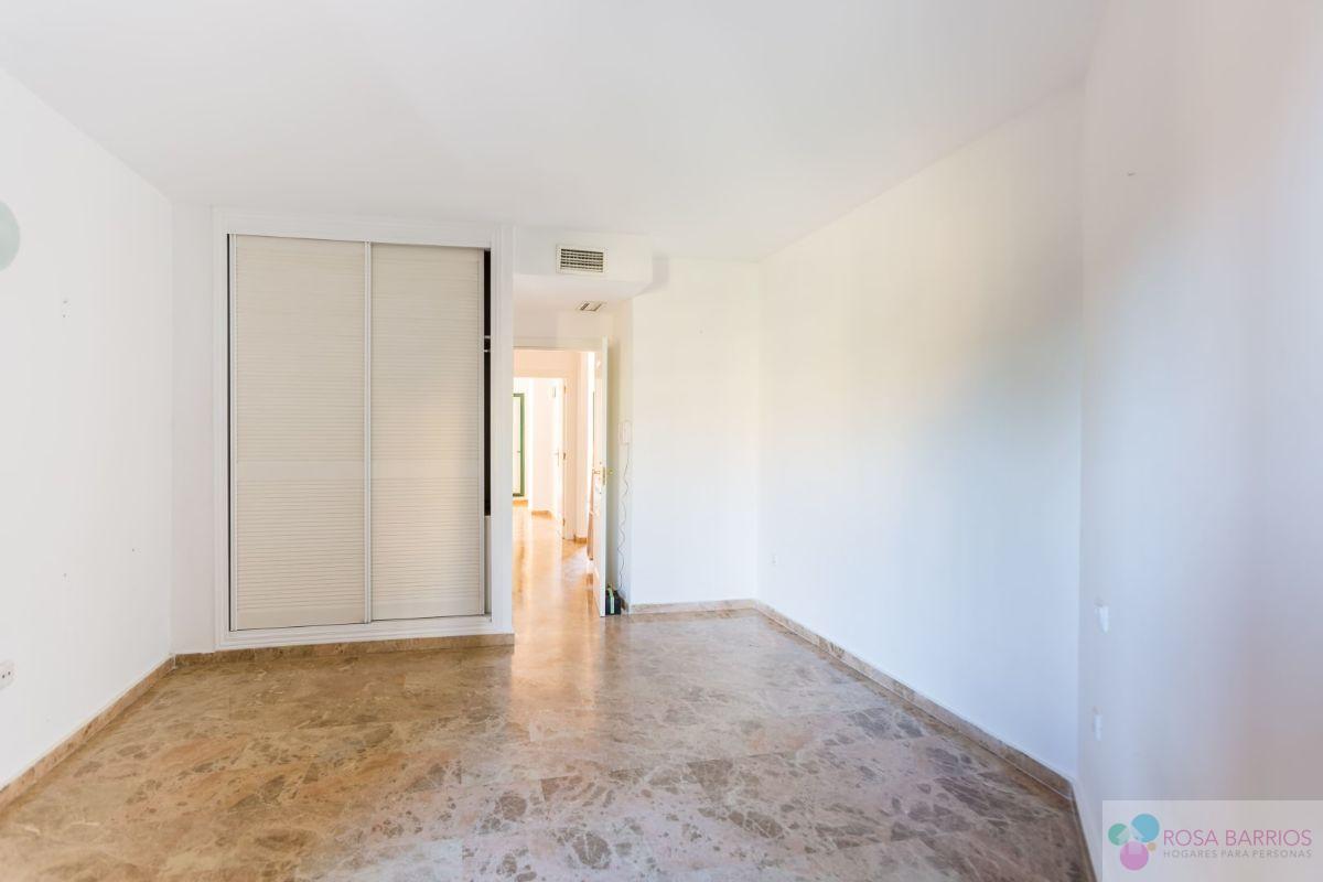 For sale of flat in San Pedro de Alcántara