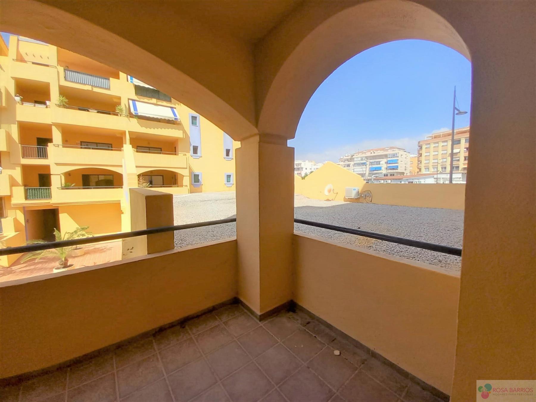 For sale of flat in San Pedro de Alcántara