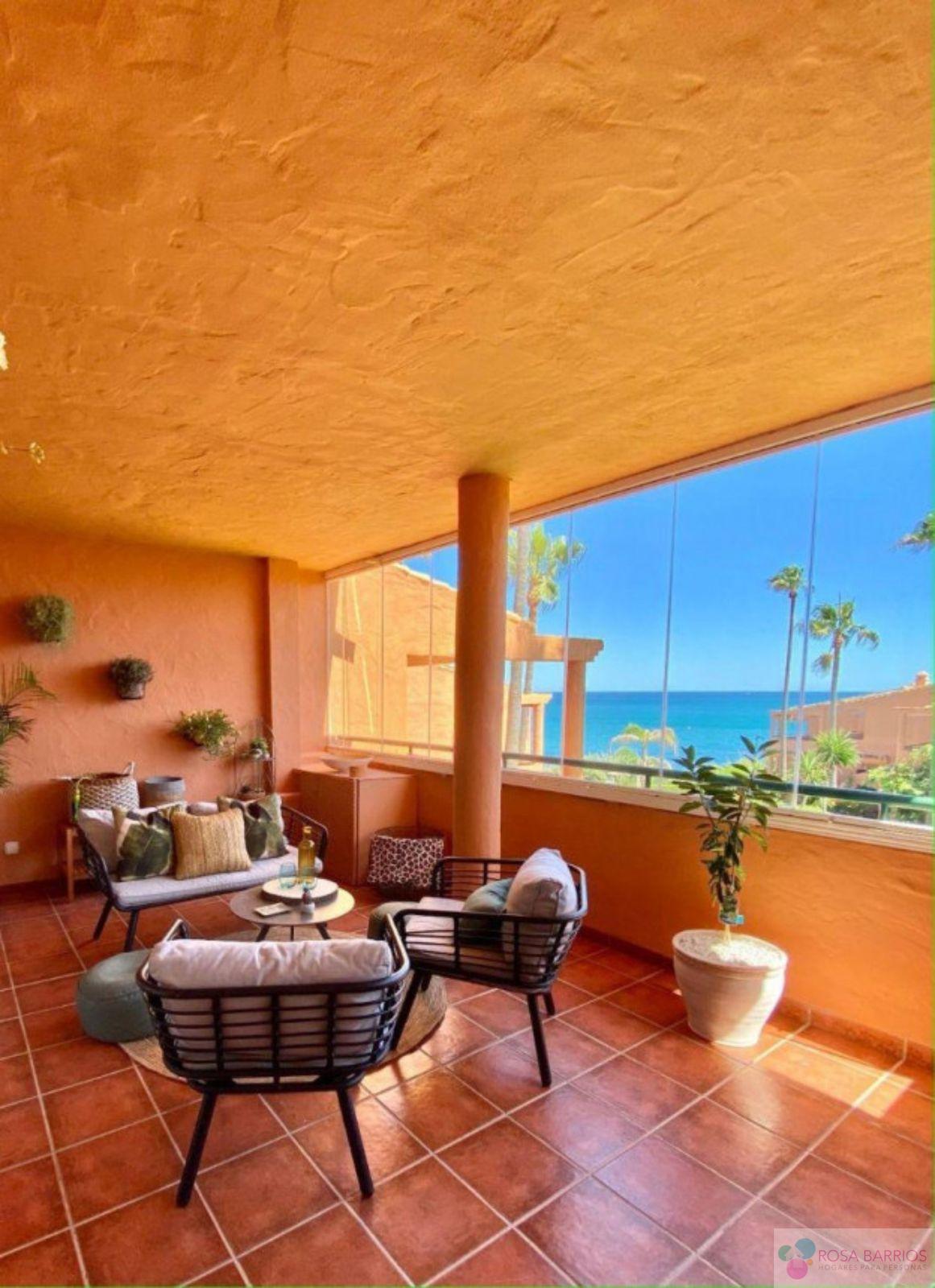For sale of apartment in Estepona