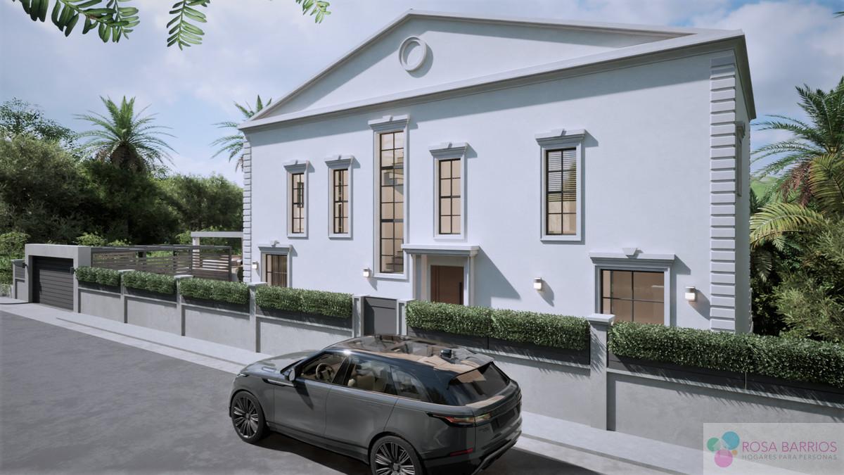 For sale of villa in Nueva Andalucía