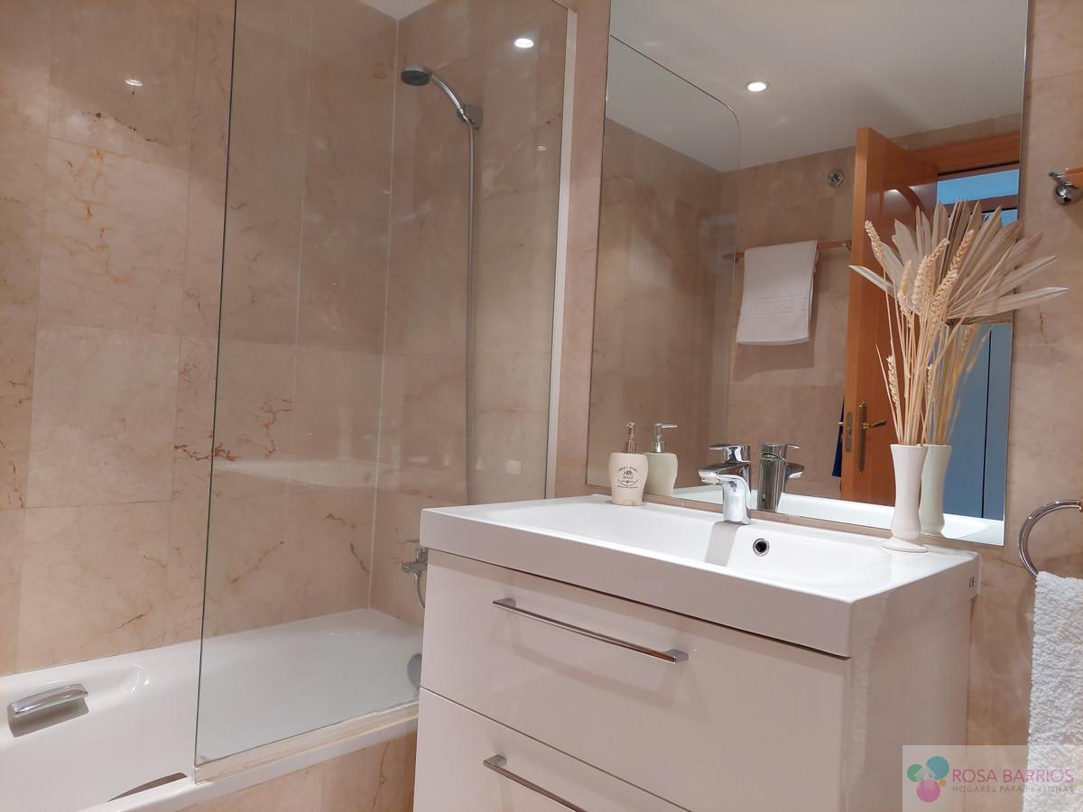 For sale of apartment in Guadalmina Alta