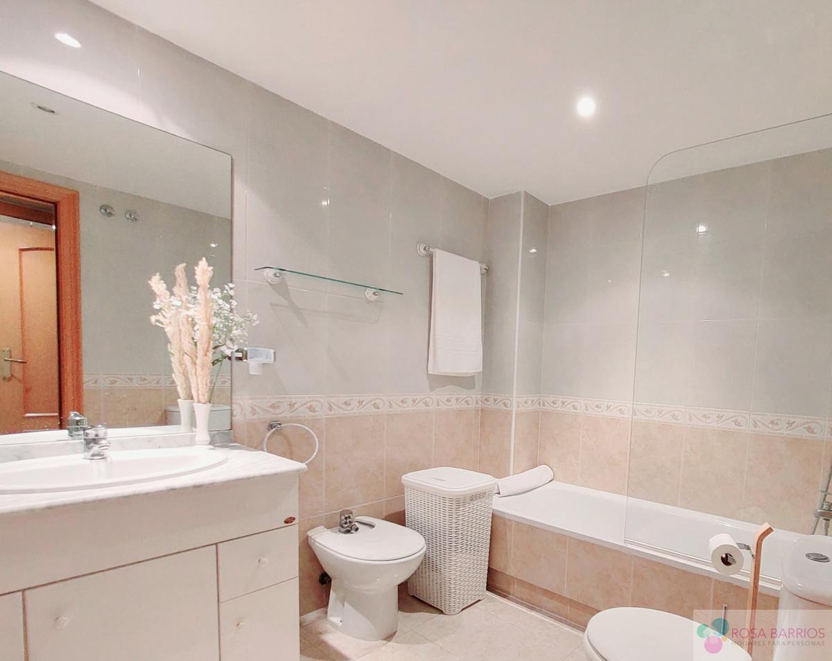 For sale of apartment in Guadalmina Alta