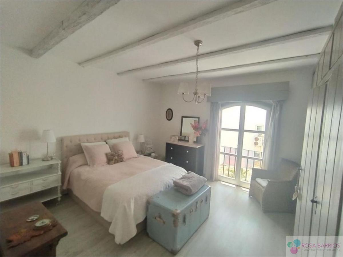For sale of apartment in Puerto Banús