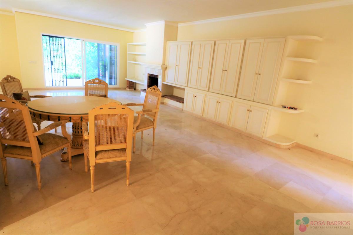 Zu verkaufen von appartement in
 Estepona