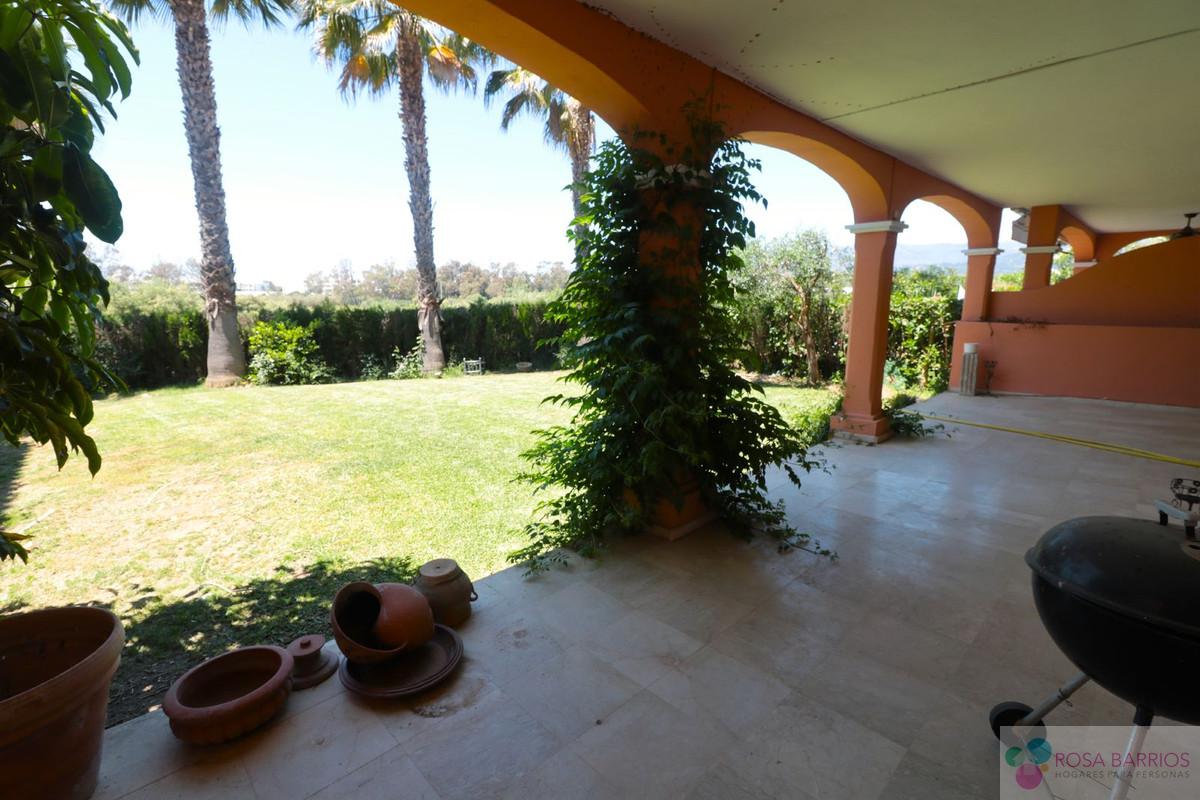 Zu verkaufen von appartement in
 Estepona