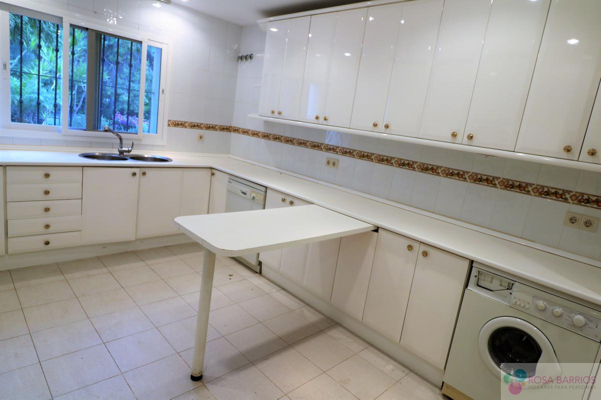 Zu verkaufen von appartement in
 Estepona