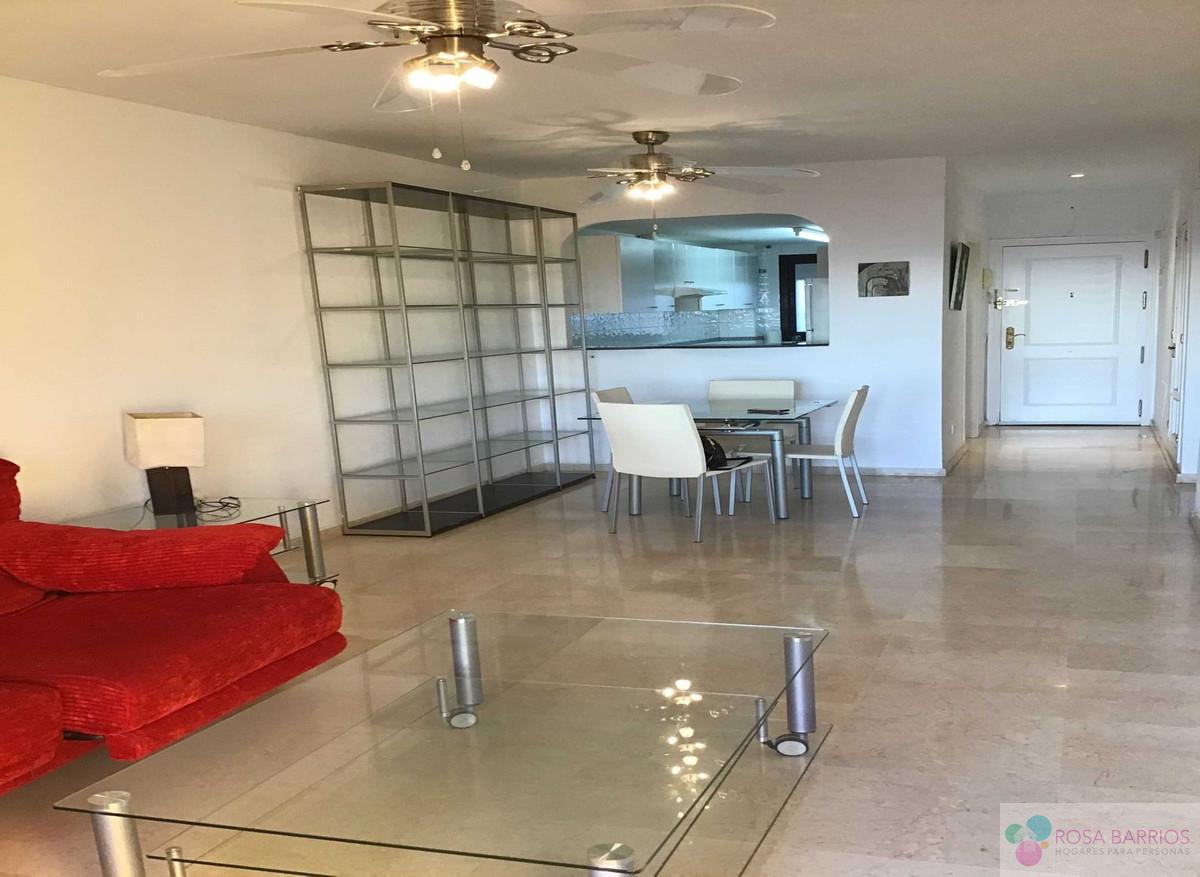 Zu verkaufen von appartement in
 Estepona