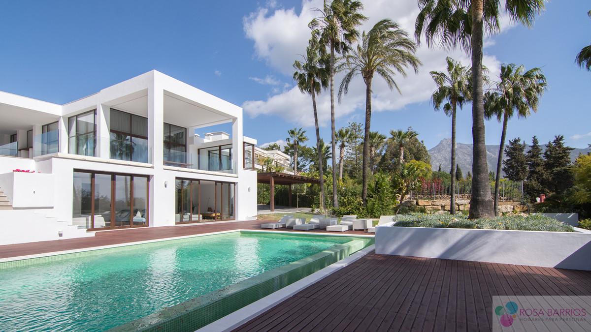 Zu verkaufen von villa in
 Marbella