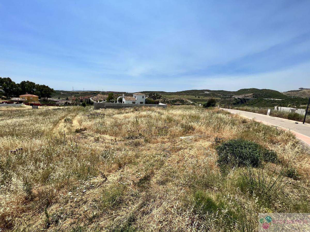 For sale of land in Estepona