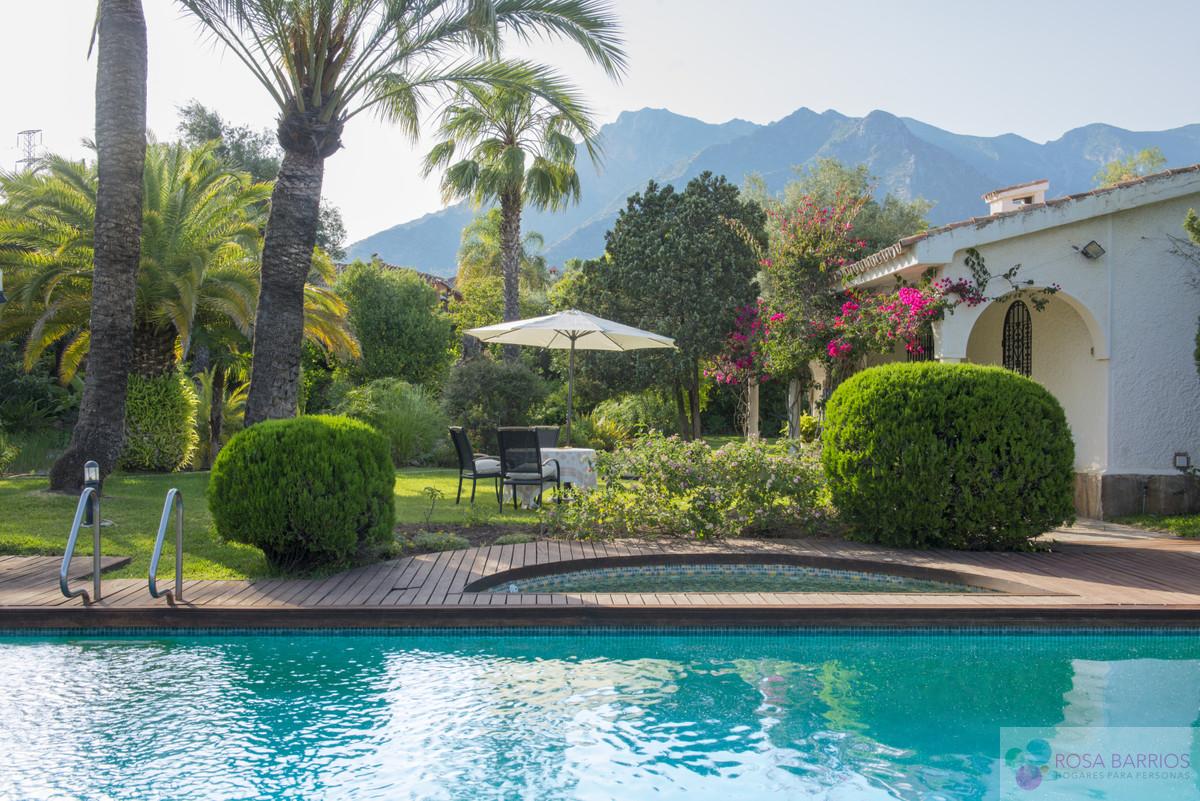Zu verkaufen von villa in
 Marbella