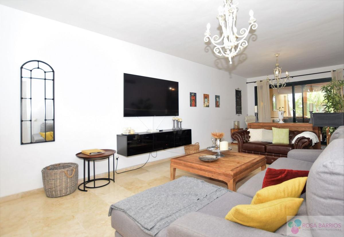 Zu verkaufen von appartement in
 Estepona