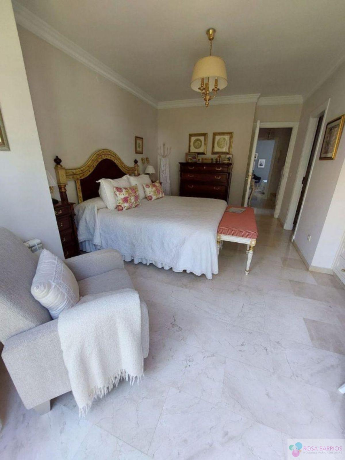 For sale of villa in Marbella