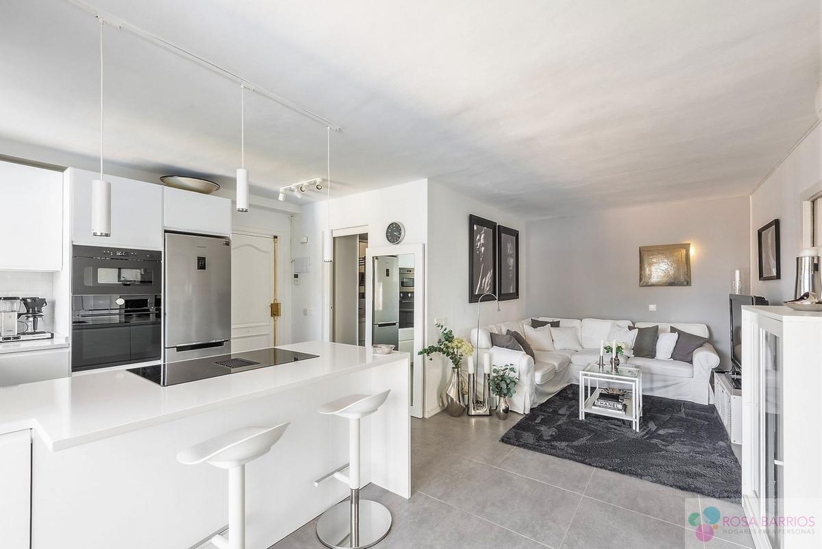 Venta de apartamento en Puerto Banús