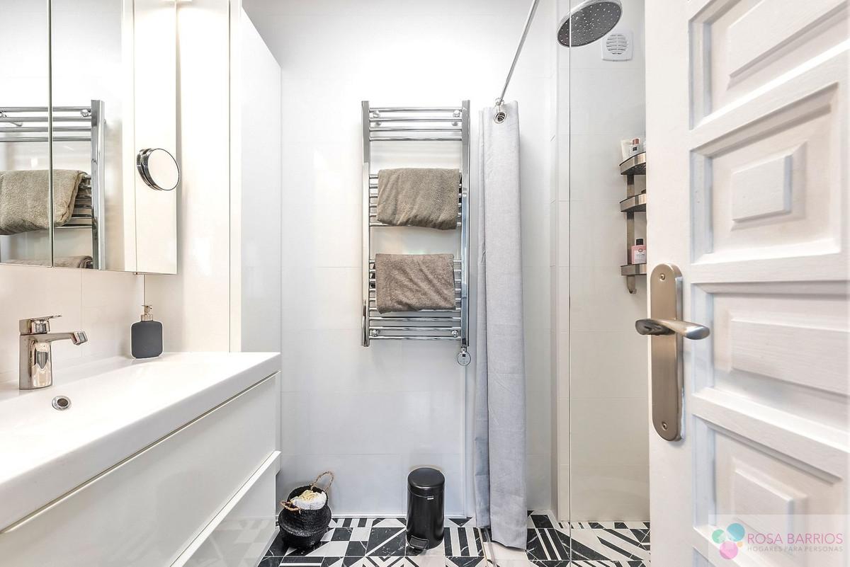 For sale of apartment in Puerto Banús