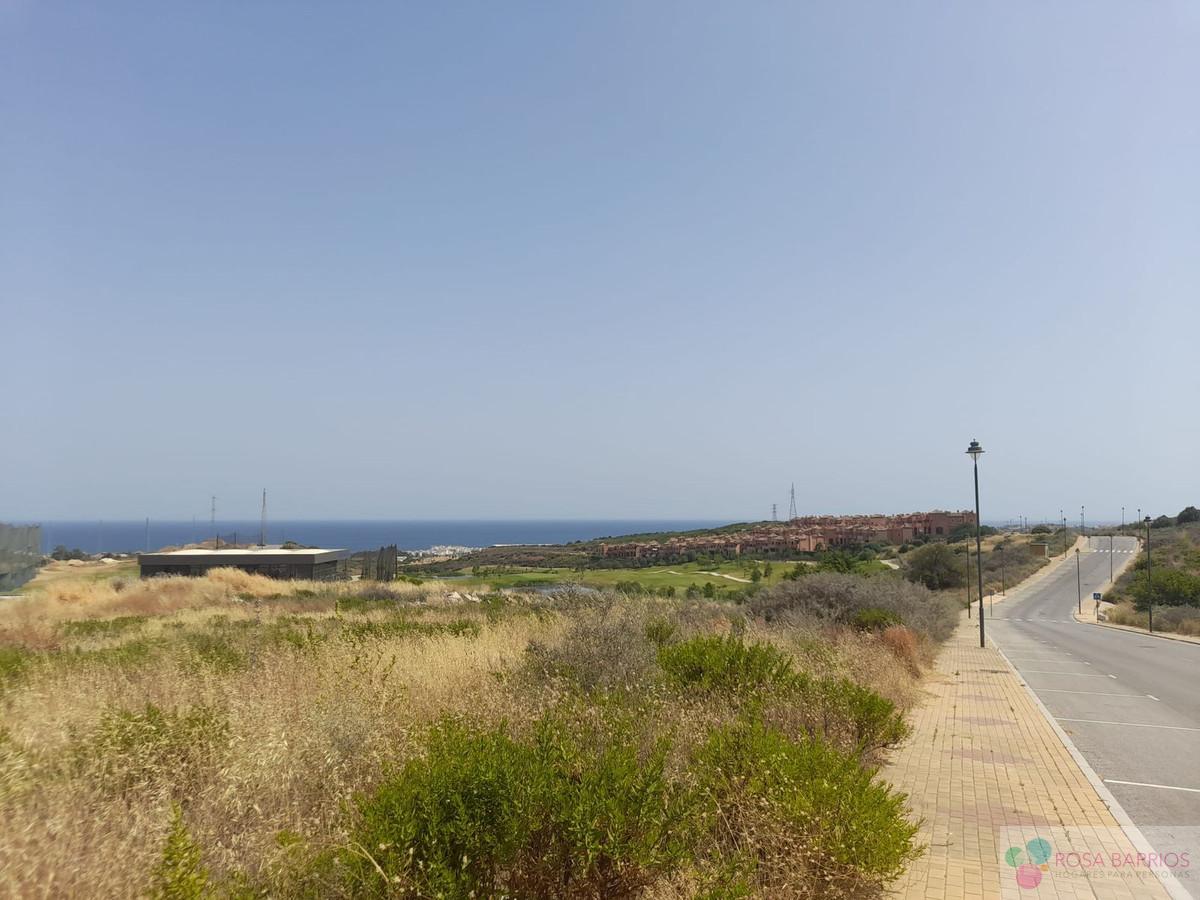 For sale of land in Estepona