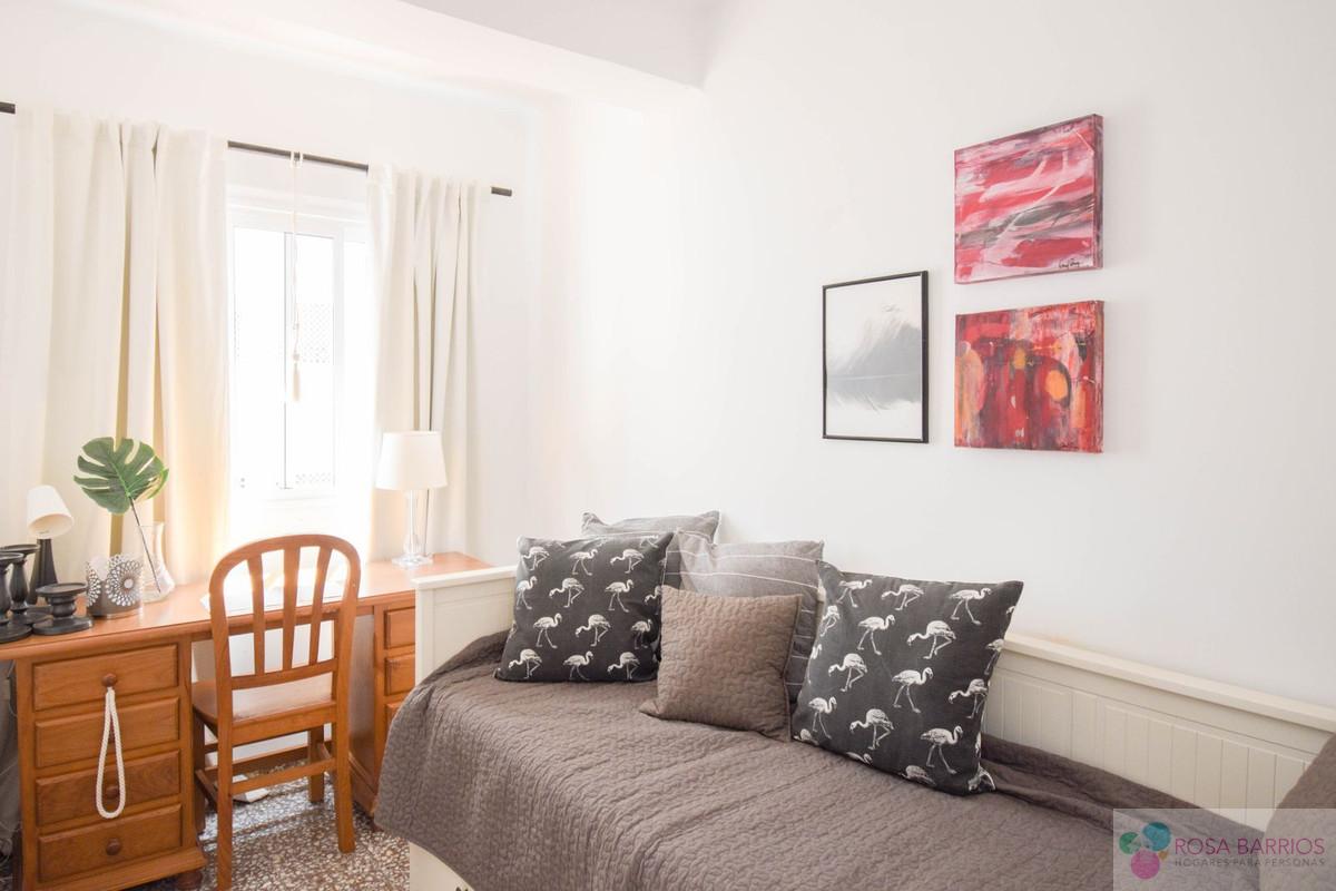 For sale of apartment in Marbella