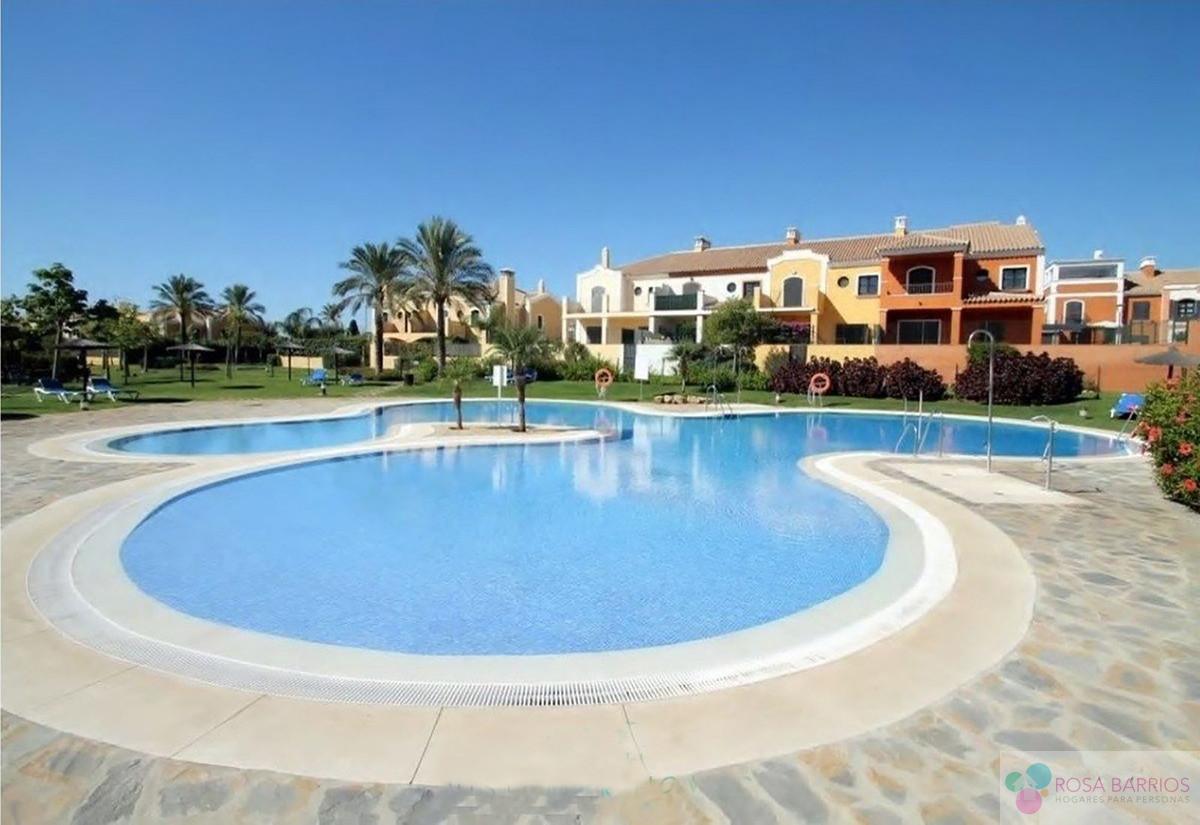 For sale of villa in Guadalmina Alta