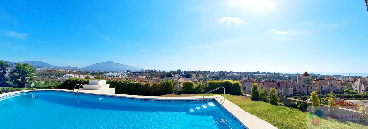 For sale of apartment in Estepona