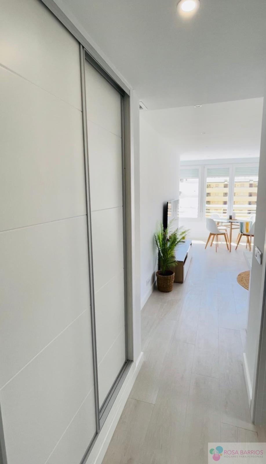 For sale of penthouse in Marbella