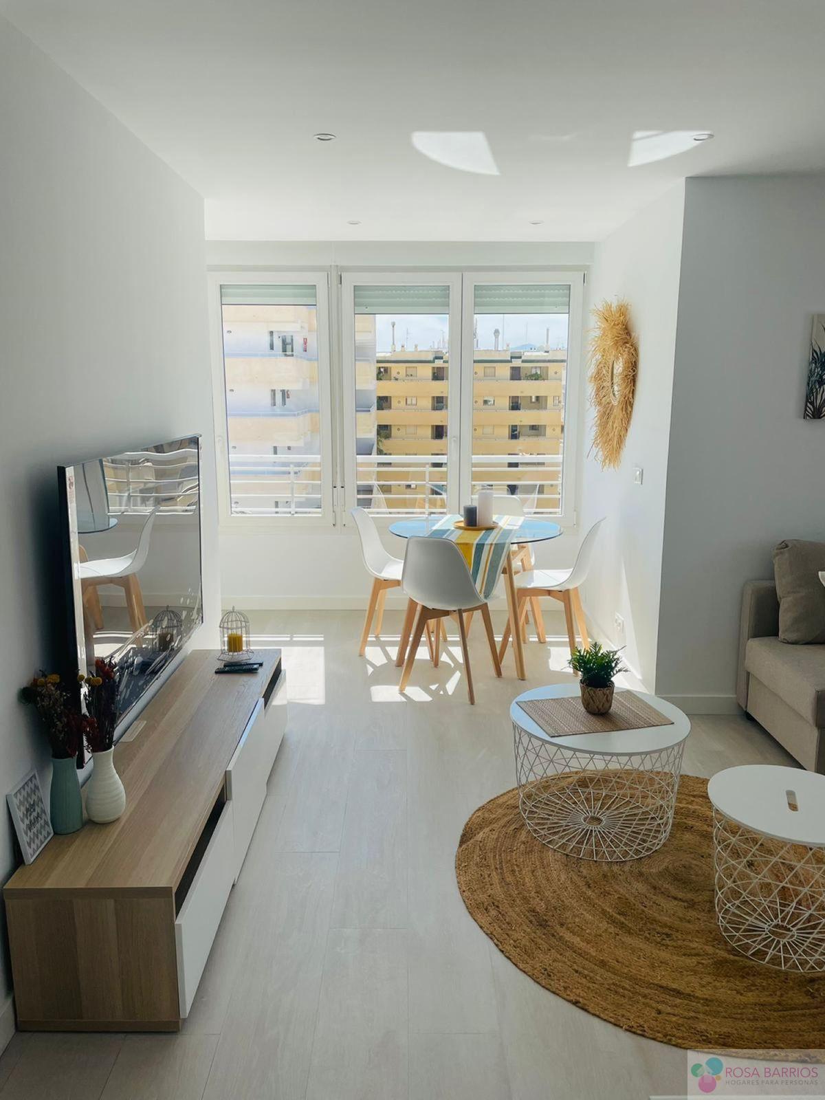 For sale of penthouse in Marbella