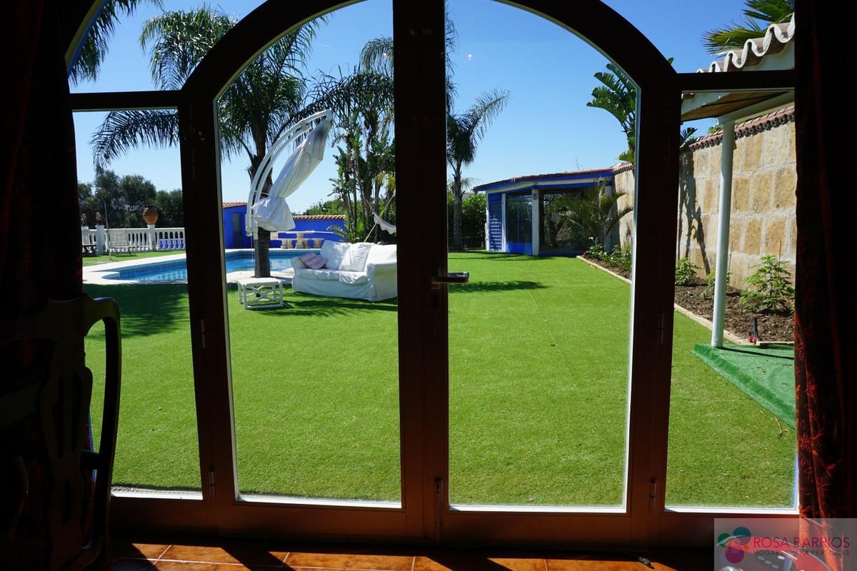 Venta de villa en Estepona