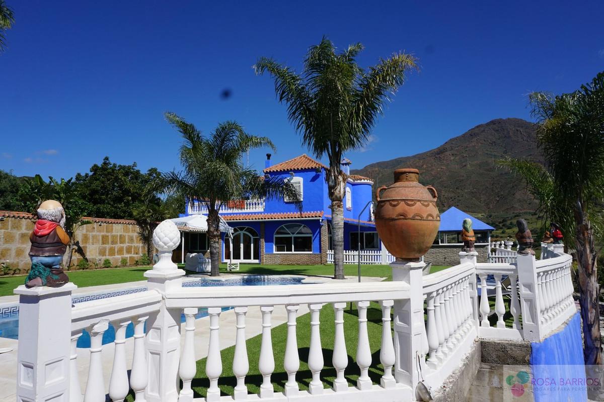Venta de villa en Estepona