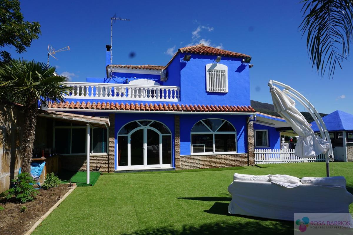 Venta de villa en Estepona