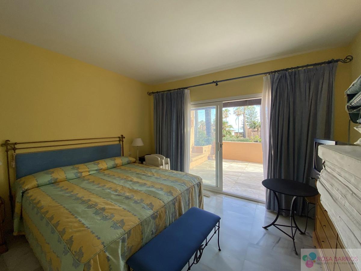 Venta de villa en Estepona
