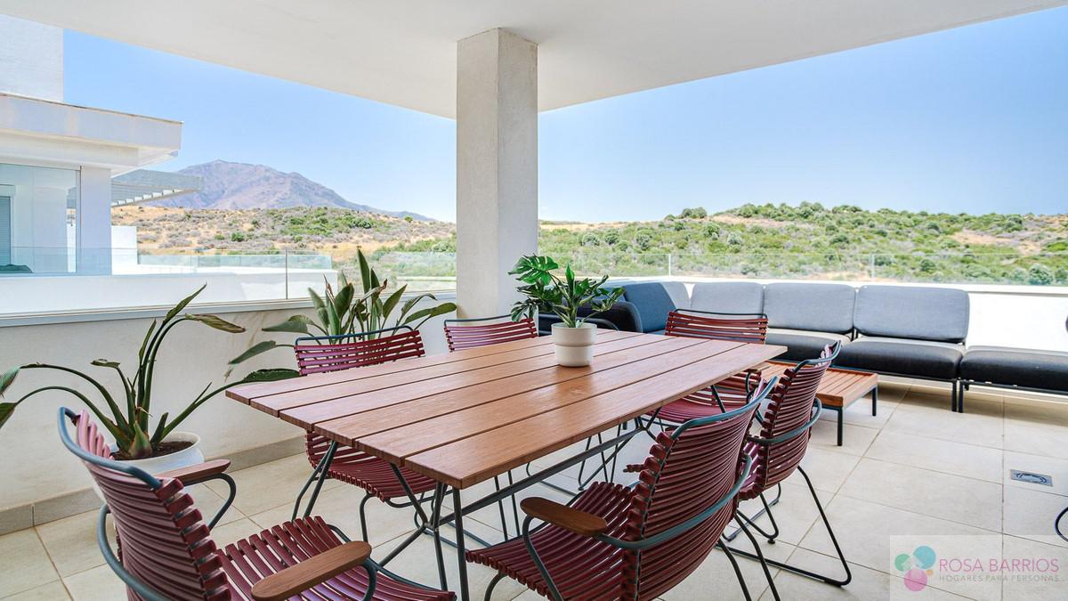 Zu verkaufen von penthouse in
 Estepona