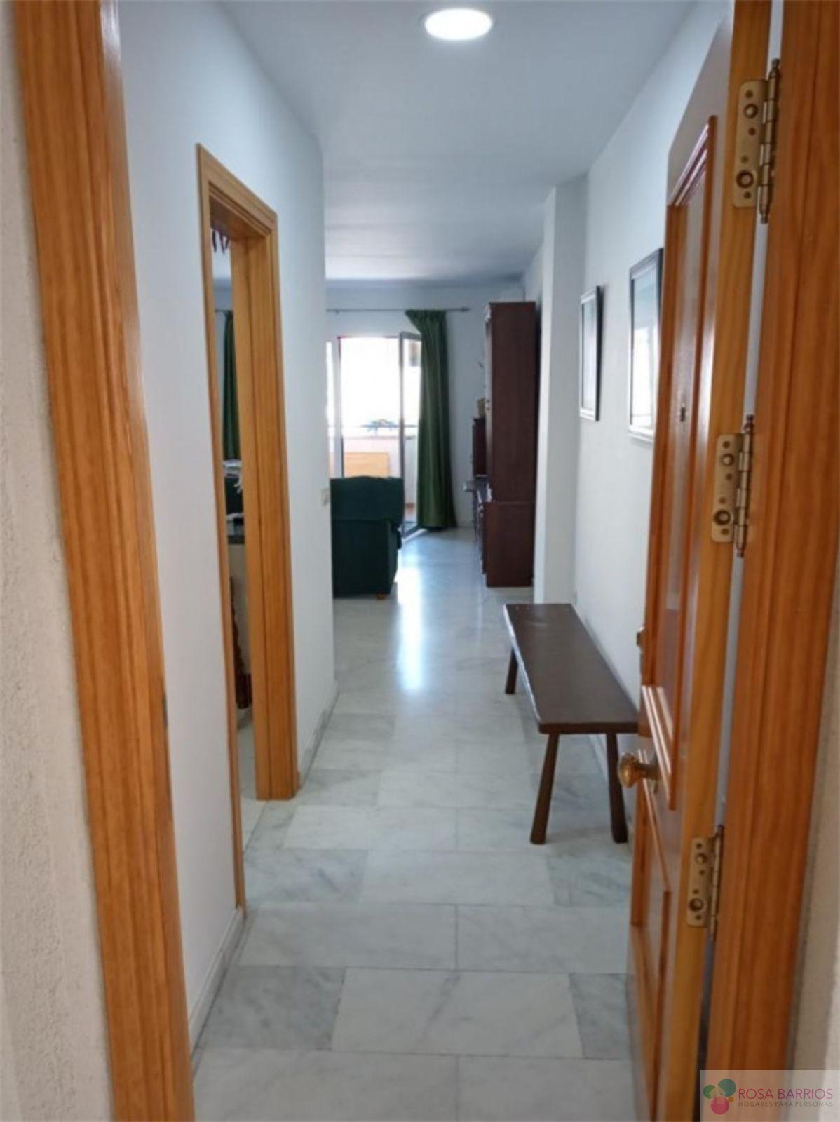 For sale of apartment in Estepona
