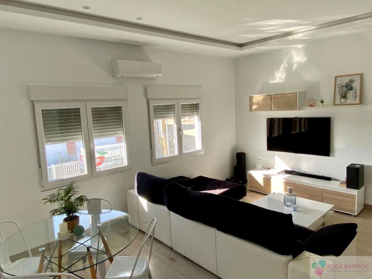 For sale of villa in Estepona