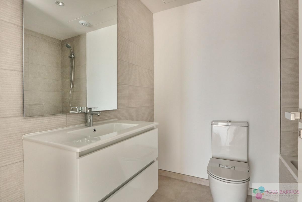 For sale of apartment in Estepona