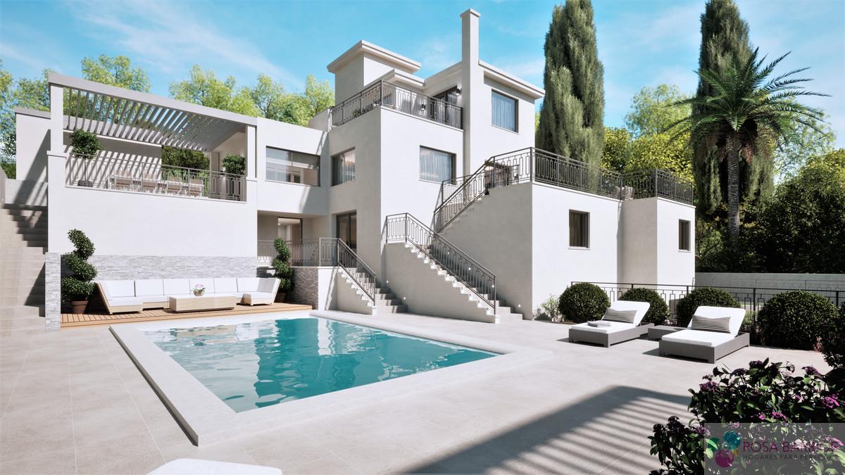 Zu verkaufen von villa in
 Nueva Andalucía