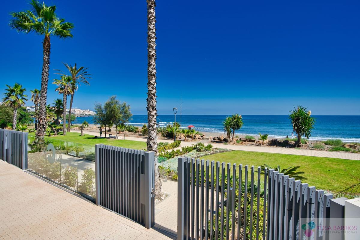 Venta de villa en Estepona