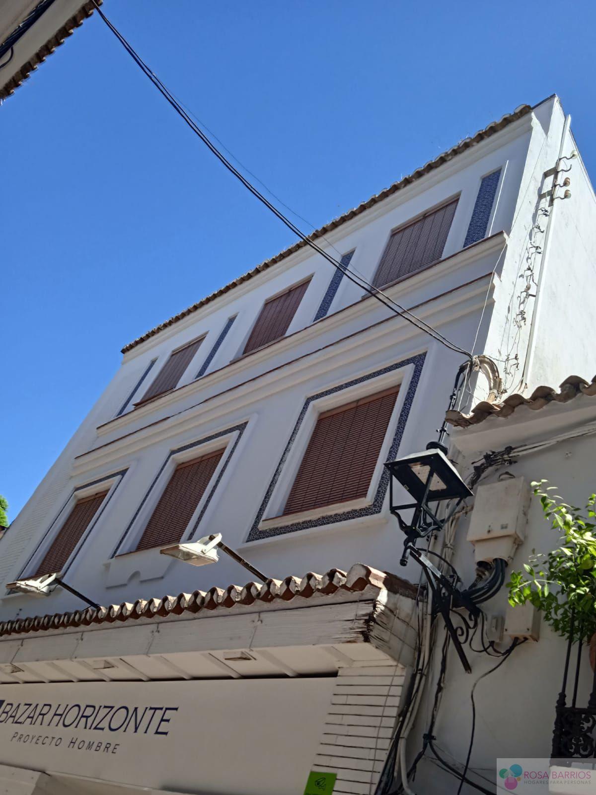 For sale of commercial in Marbella
