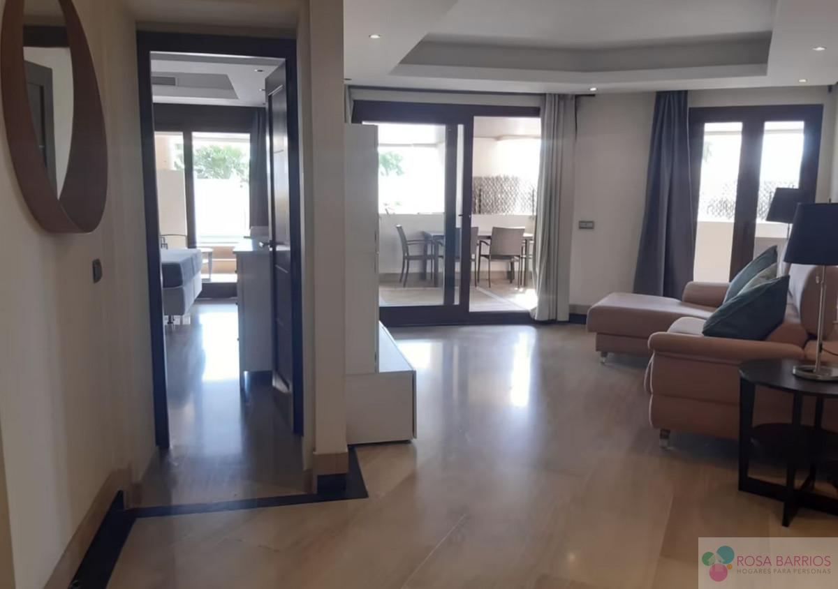 For sale of apartment in Estepona