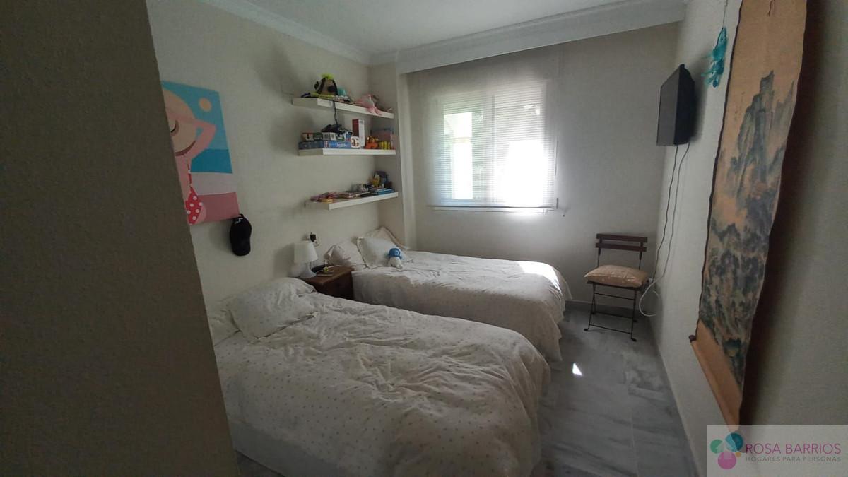 For sale of apartment in Puerto Banús