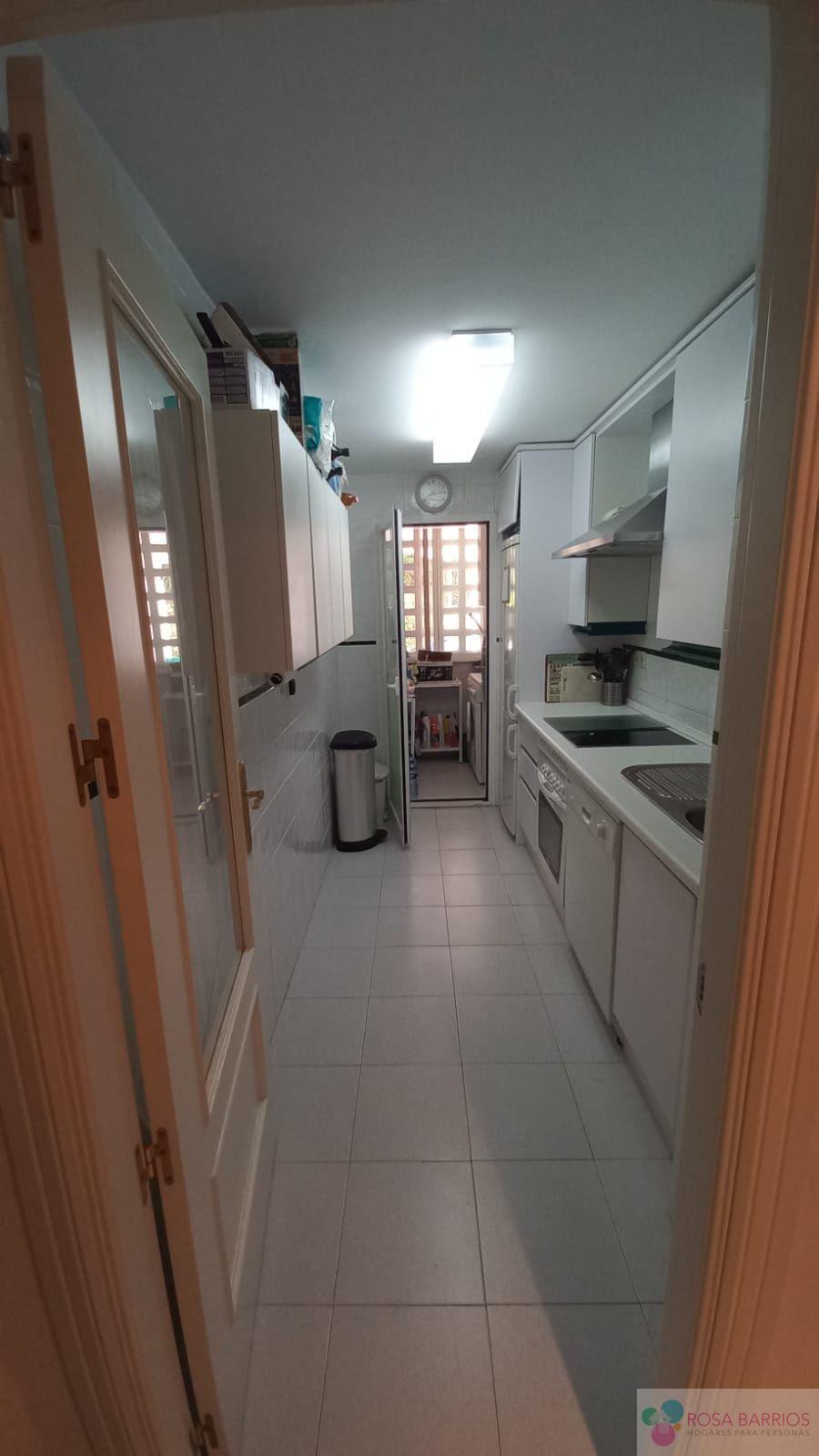 For sale of apartment in Puerto Banús