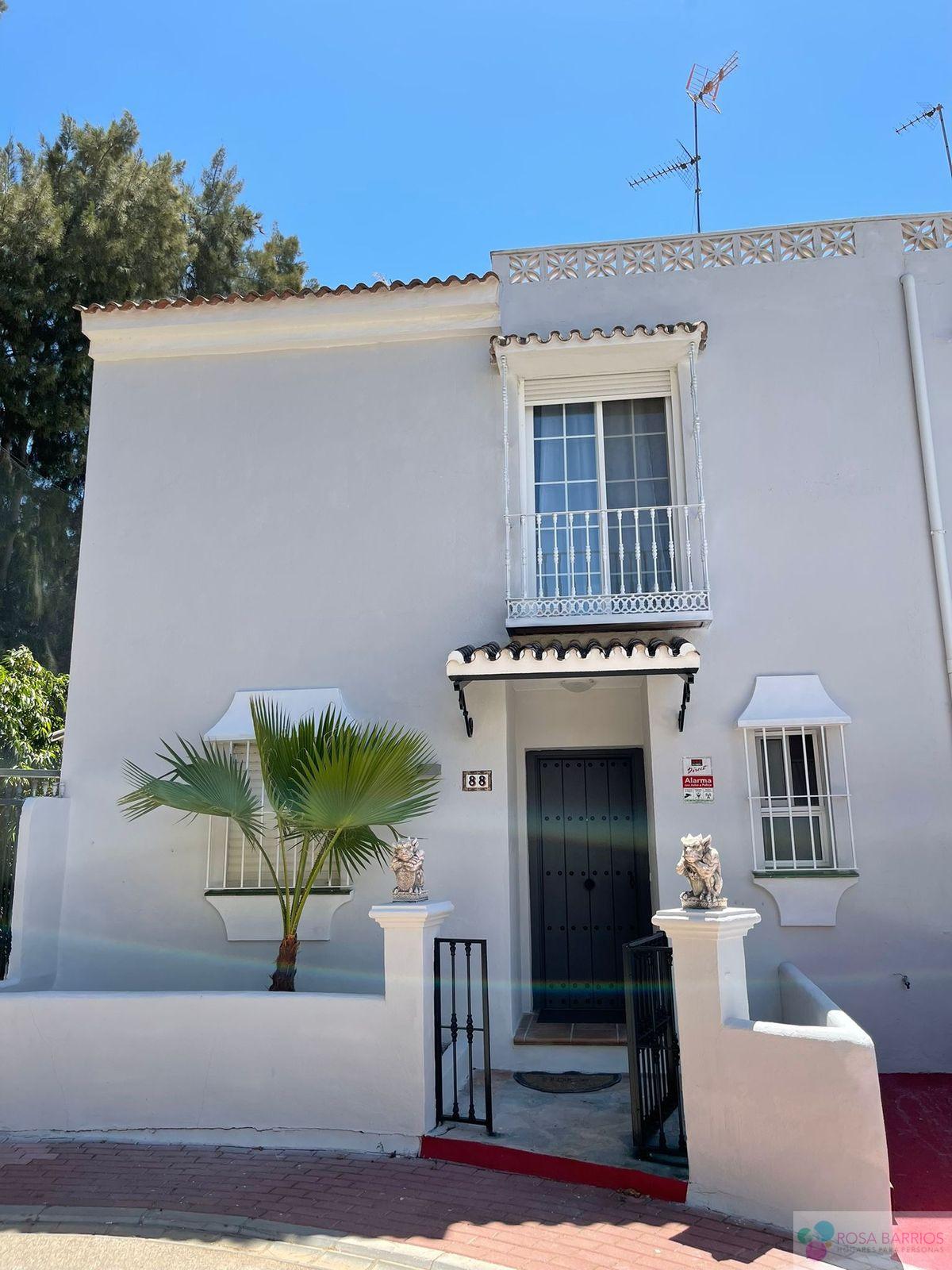 Venta de villa en Nueva Andalucía